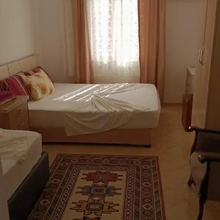 Hotel apartamentowy Gunisigi Apart Side